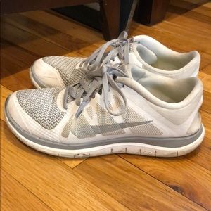 White Nike Free lightweight sneakers